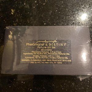 Marilyn Miglin Pheromone & Destiny Gift Set .5 each NIB